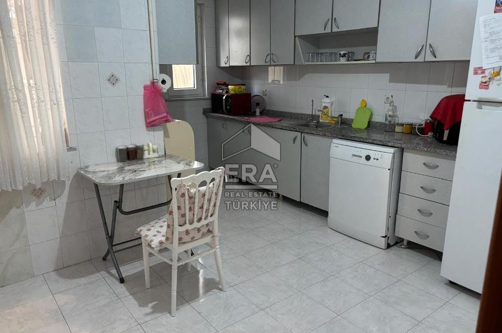 Maltepe Başıbüyükte 2 daire+1 Dükkan ve çatı katı