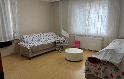 Maltepe Başıbüyükte 2 daire+1 Dükkan ve çatı katı