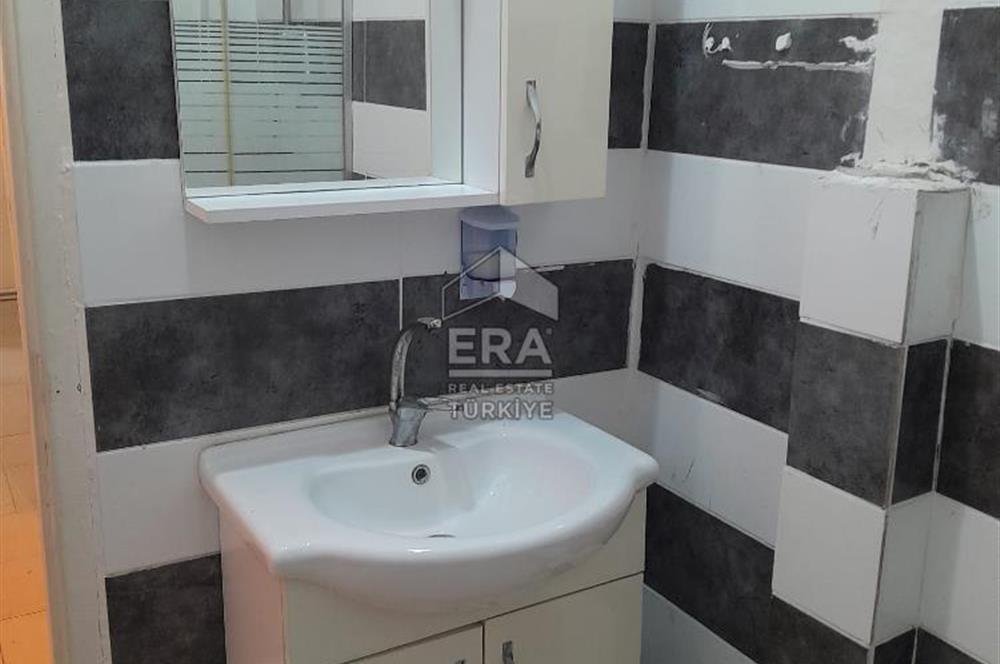 KAVACIK YENİ CAMİ’DE 2+1 OFİS DE OLABİLECEK KİRALIK DAİRE