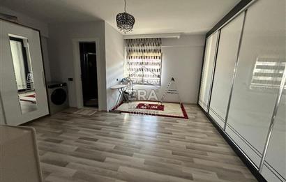 Şirinköy Mahallesi'nde Köşe Konumda Satılık Villa