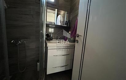 Şirinköy Mahallesi'nde Köşe Konumda Satılık Villa