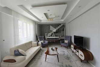  Tavas Yaka Mahallesi'nde 5+1 Villa 