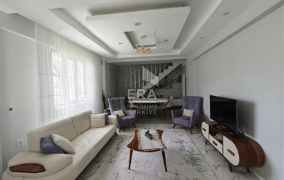  Tavas Yaka Mahallesi'nde 5+1 Villa 