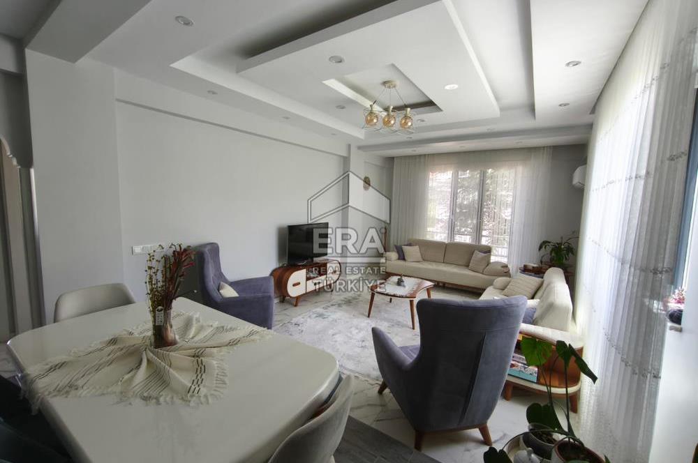  Tavas Yaka Mahallesi'nde 5+1 Villa 