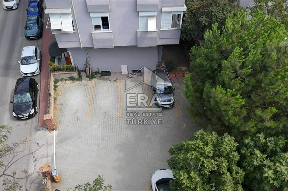 ACIBADEM CADDESİNDE BAKIMLI 3+1 KİRALIK DAİRE