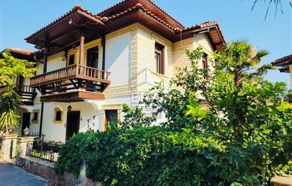 ERA NİVA'DAN MUĞLA/AKYAKA PİRAMİT EVLERİ'NDE SATILIK 4+1 VİLLA