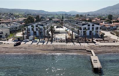 Yeni Foça Gencelli Denize Sıfır  Satılık 1+1 Loft Daire
