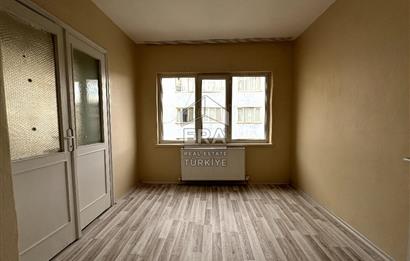 ERA SÖZ DEN KASAPLAR MAHALLESİNDE BAKIMLI KİRALIK DAİRE