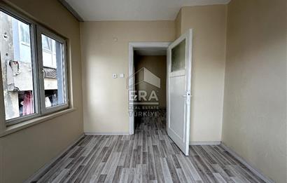 ERA SÖZ DEN KASAPLAR MAHALLESİNDE BAKIMLI KİRALIK DAİRE