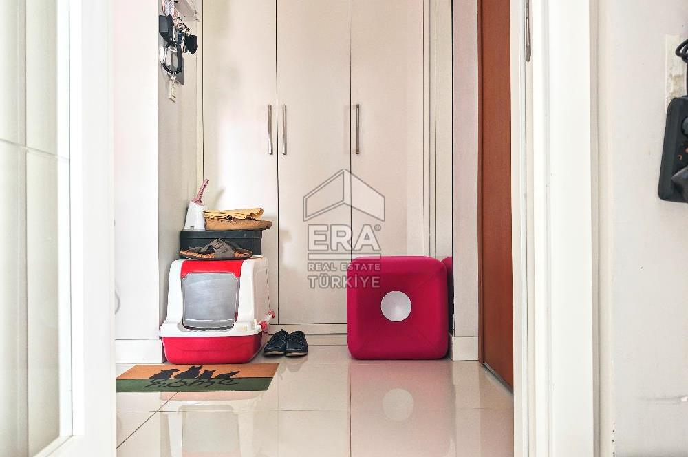 Şemsettin Günaltay Caddesinde 7 katlı binada 6. Katta net 112 m2