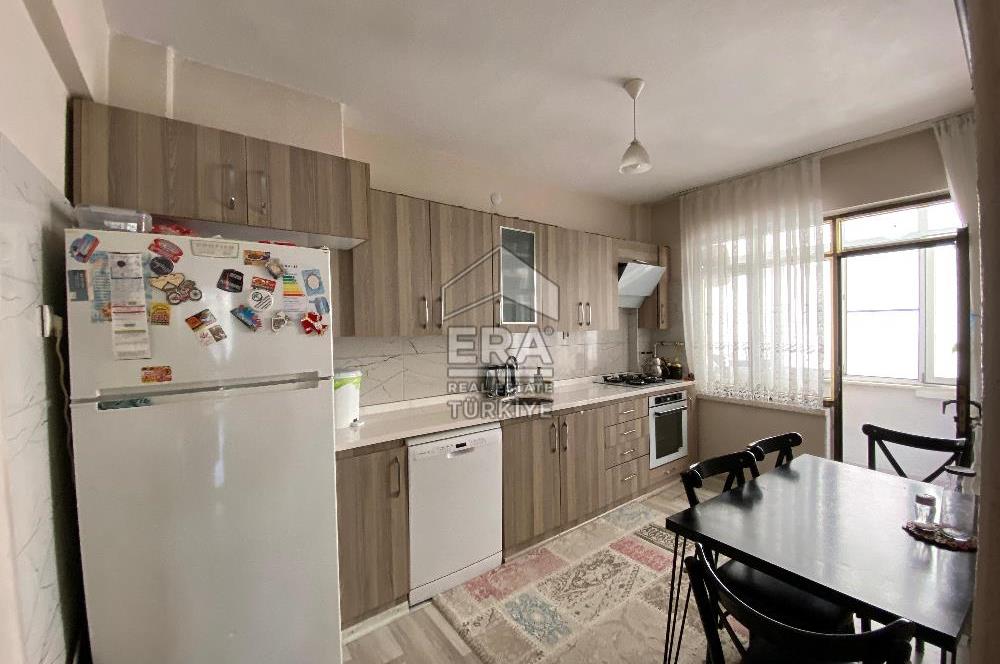PAŞAALANI MAHALLESİ SATILIK DAİRE ERA SÖZ GAYRİMENKUL