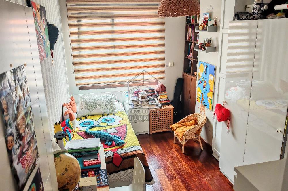 Şemsettin Günaltay Caddesinde 7 katlı binada 6. Katta net 112 m2