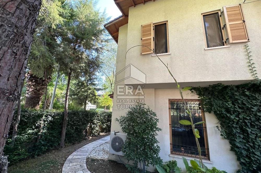 Bornova Forum AVM Karşısı Özel Tasarım Satılık Müstakil Villa 