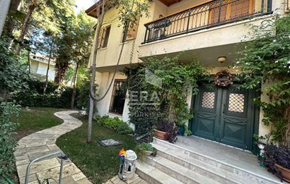 Bornova Forum AVM Karşısı Özel Tasarım Satılık Müstakil Villa 