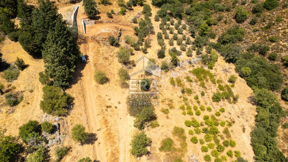 Datça Hızırşah'ta Satılık Deniz Manzaralı 1.051 m2 Tarla