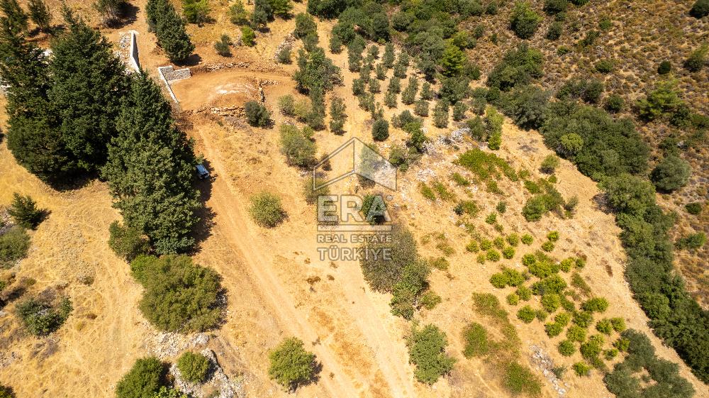 Datça Hızırşah'ta Satılık Deniz Manzaralı 1.051 m2 Tarla