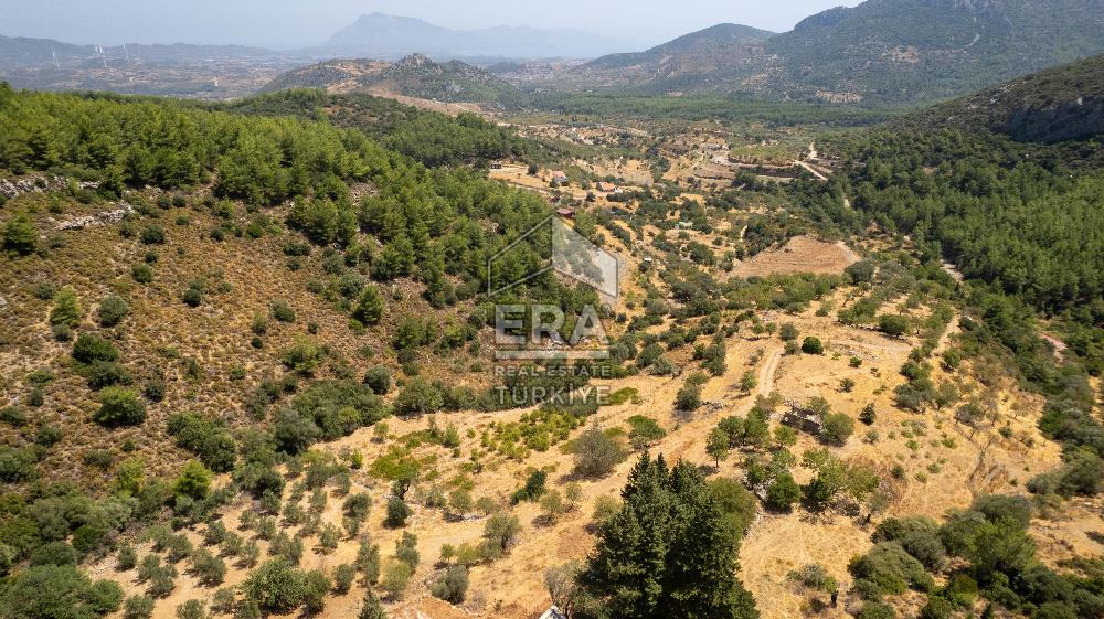 Datça Hızırşah'ta Satılık Deniz Manzaralı 1.051 m2 Tarla