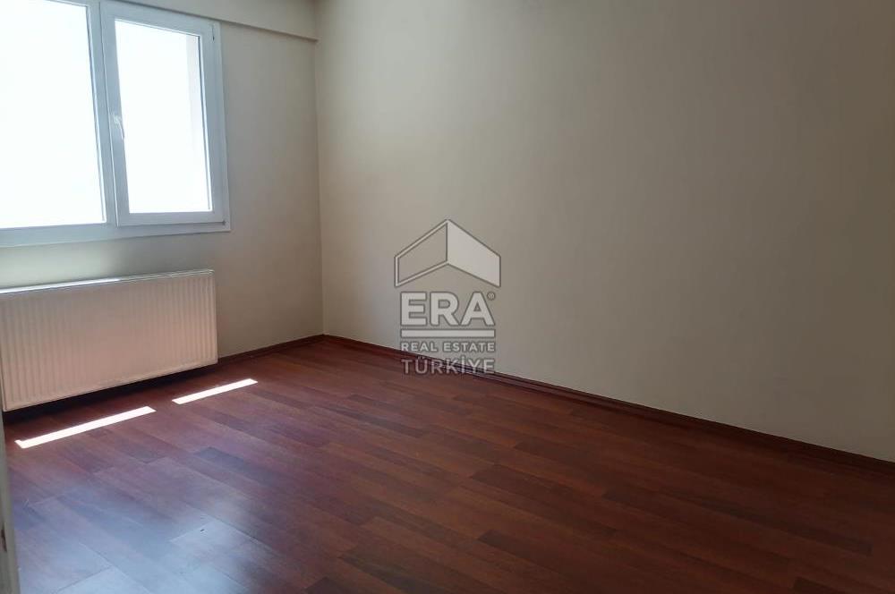 Gaziemir Gazi Mah. 3+1 Bakımlı Ferah Otoparklı Daire