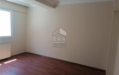 Gaziemir Gazi Mah. 3+1 Bakımlı Ferah Otoparklı Daire