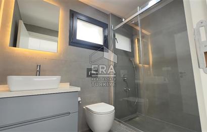 Urla Yenikent Mahallesi 5+1 Kiralık Villa
