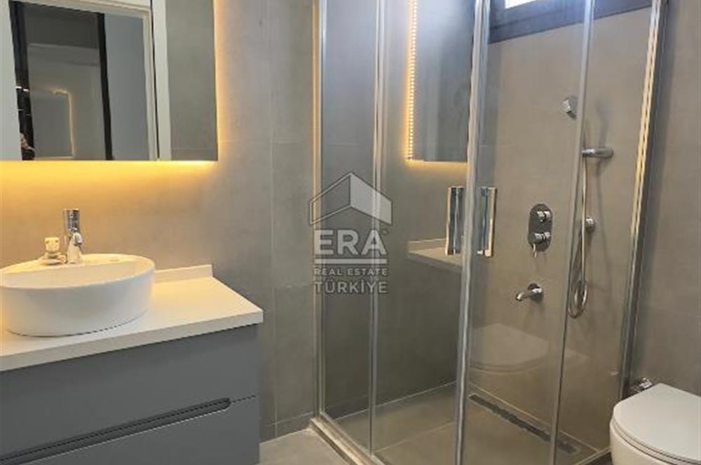 Urla Yenikent Mahallesi 5+1 Kiralık Villa