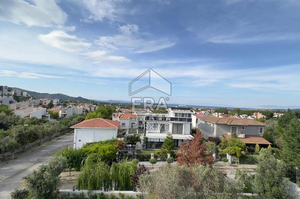 Urla Yenikent Mahallesi 5+1 Kiralık Villa