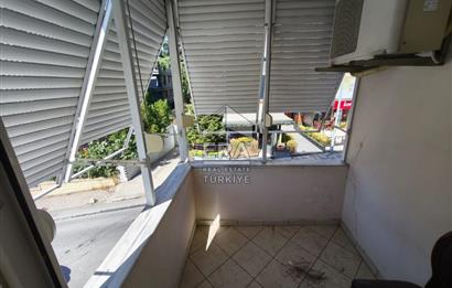 ACIBADEM CADDESİNDE BAKIMLI 3+1 KİRALIK DAİRE