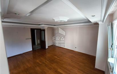 ACIBADEM CADDESİNDE BAKIMLI 3+1 KİRALIK DAİRE