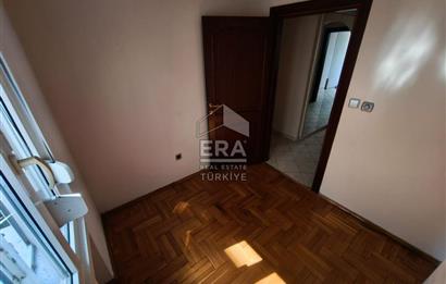 ACIBADEM CADDESİNDE BAKIMLI 3+1 KİRALIK DAİRE