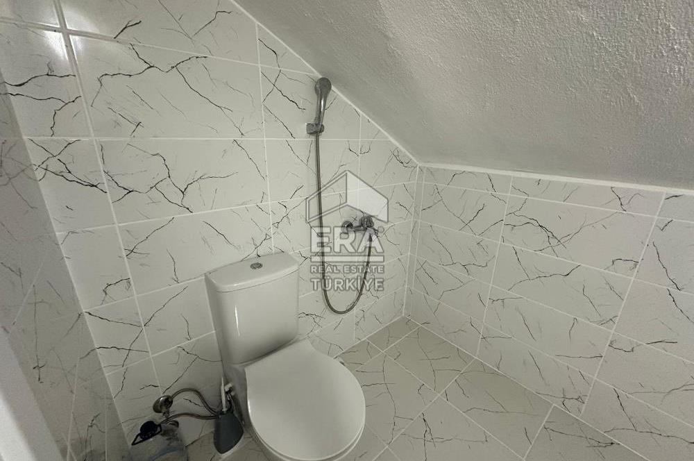 Ayvalık Deniz Ve Havuz Manzaralı Full Eşyalı Kiralık Lüks Villa