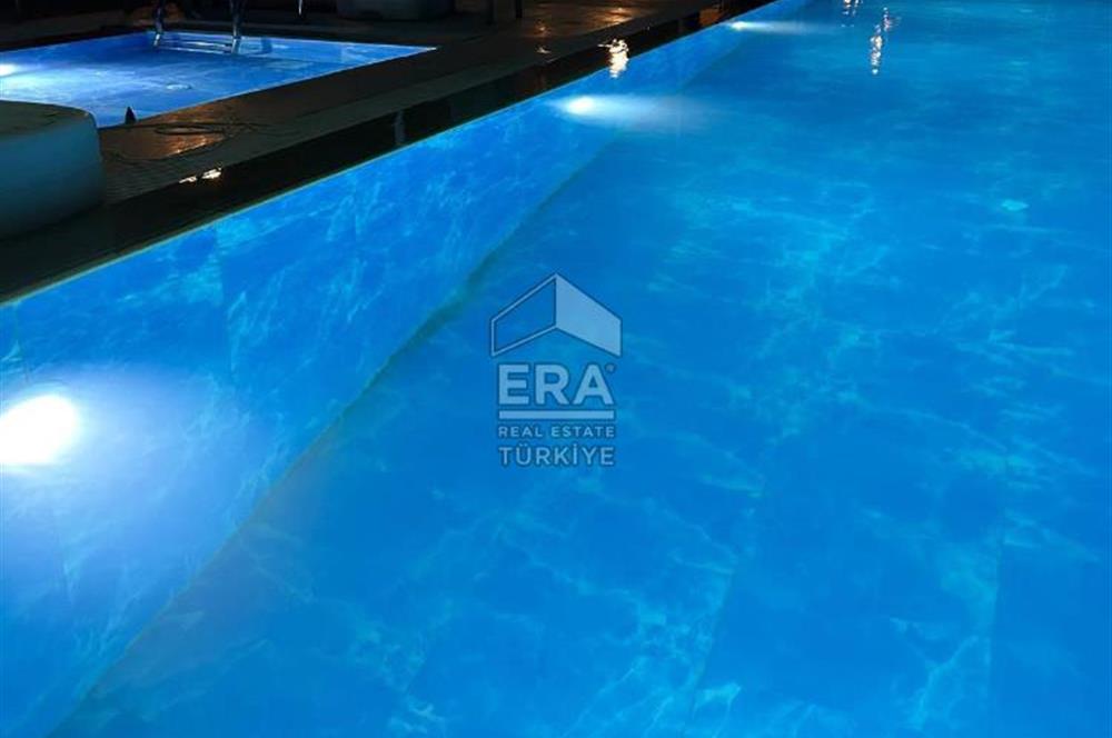 Ayvalık Deniz Ve Havuz Manzaralı Full Eşyalı Kiralık Lüks Villa