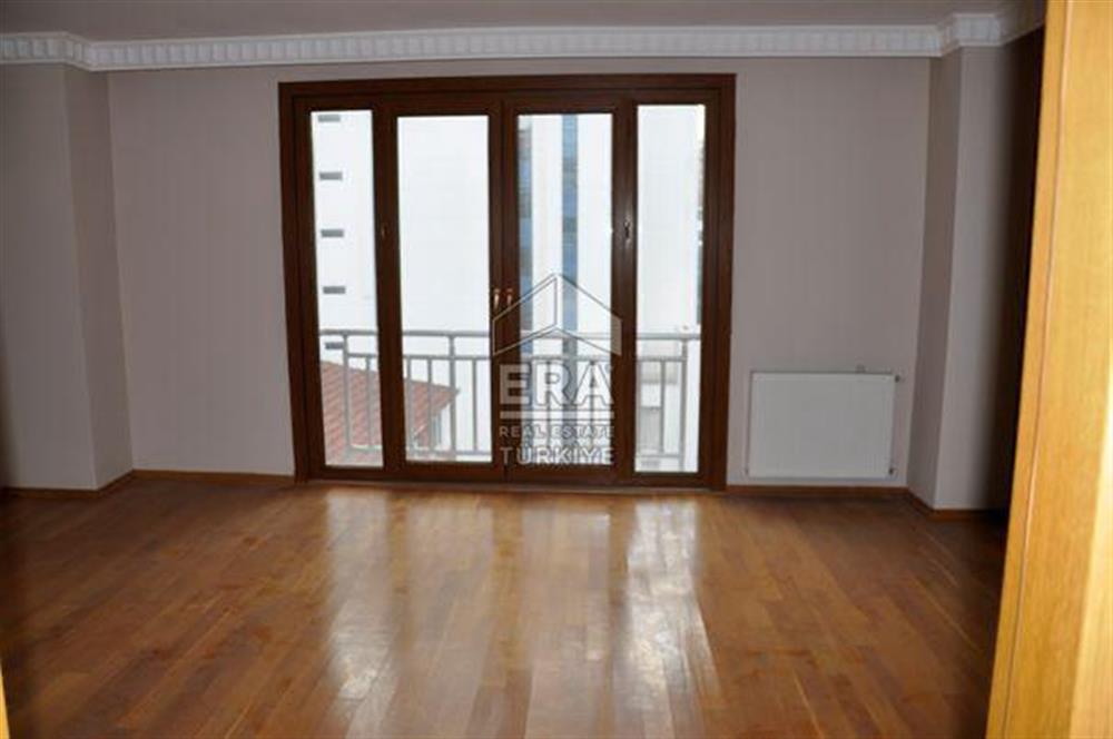 Dikilitaş'ta Satılık Plaza Katı 
