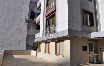 Dikilitaş'ta Satılık Plaza Katı 