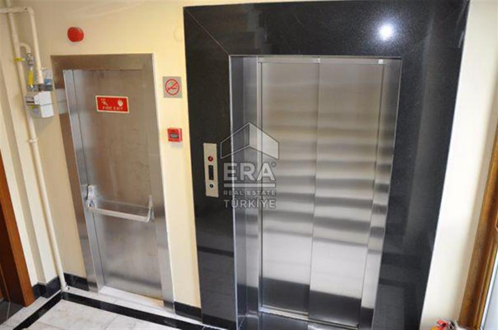 Dikilitaş'ta Satılık Plaza Katı 