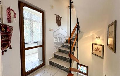 ÇANAKKALE AYVACIK MIHLI MAH SATILIK SİTE İÇİNDE 4+1 KÖŞE VİLLA