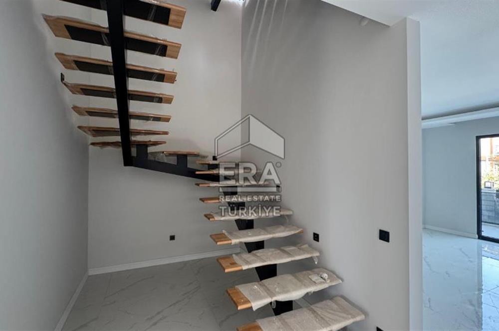 ERA KARAT KARAPINAR MEVA KORU SİTESİNDE SIFIR 4+1 SATILIK VİLLA