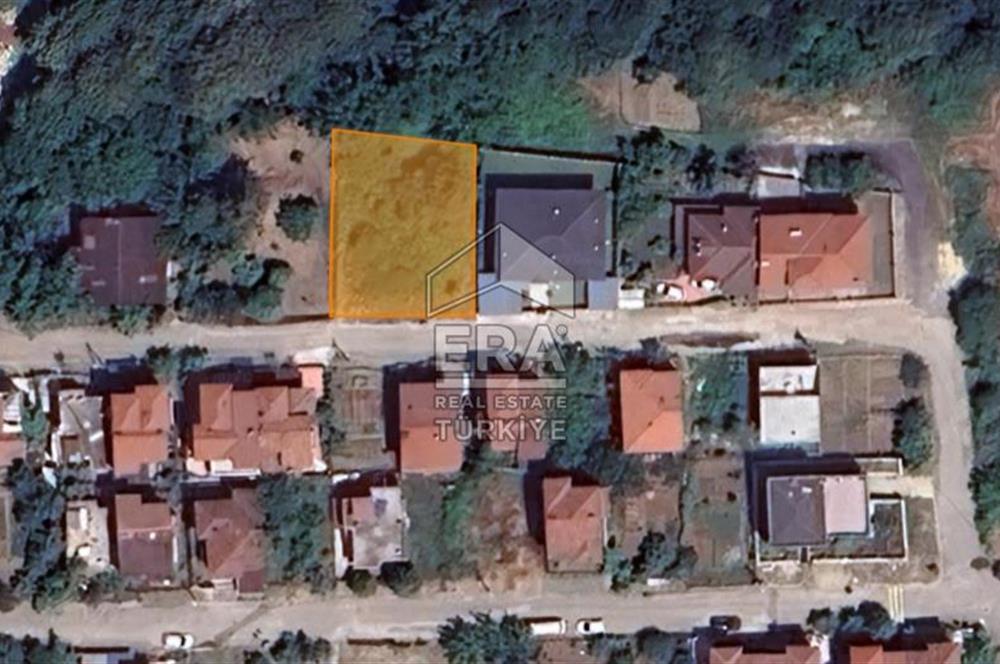 ERA KARAT SERDİVAN BEŞKÖPRÜDE 504M2 YOLA CEPHELİ SATILIK ARSA