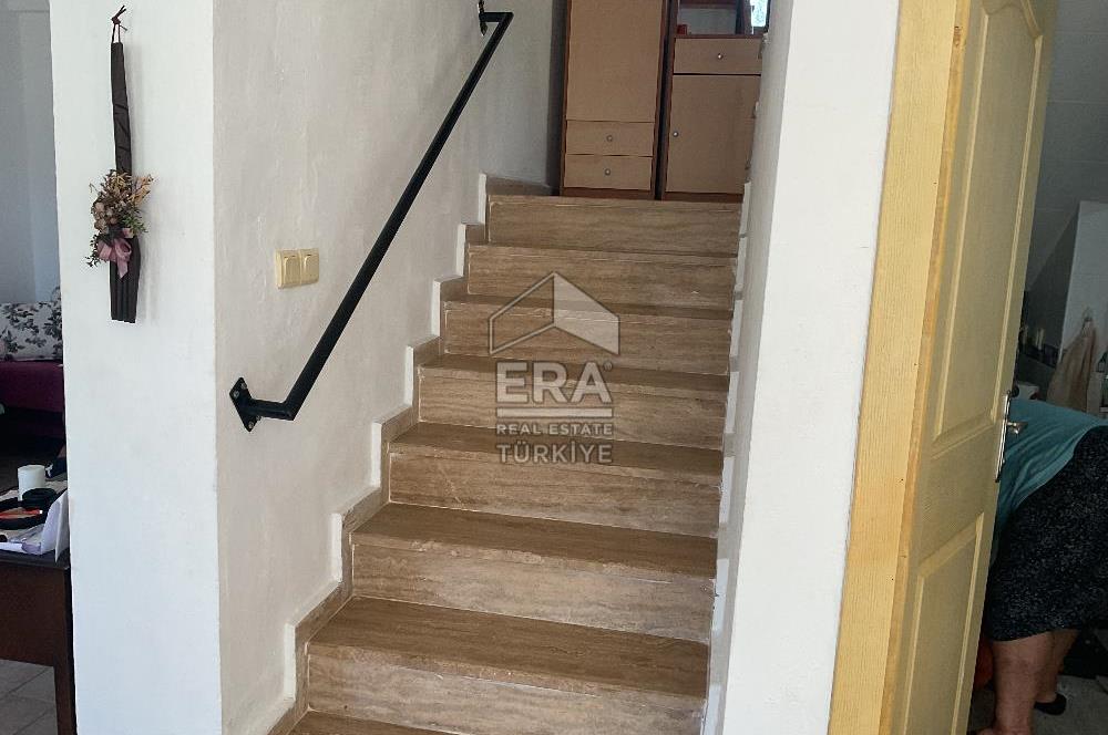 YALIKAVAK GÜMÜŞLÜK  ARASINDA DENİZ MANZARALI SATILIK DUBLEKS DAİRE