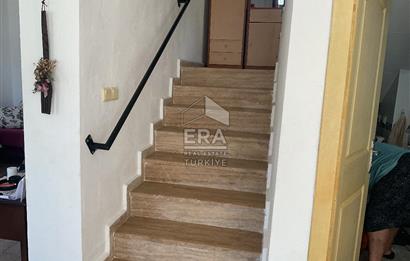 YALIKAVAK GÜMÜŞLÜK  ARASINDA DENİZ MANZARALI SATILIK DUBLEKS DAİRE