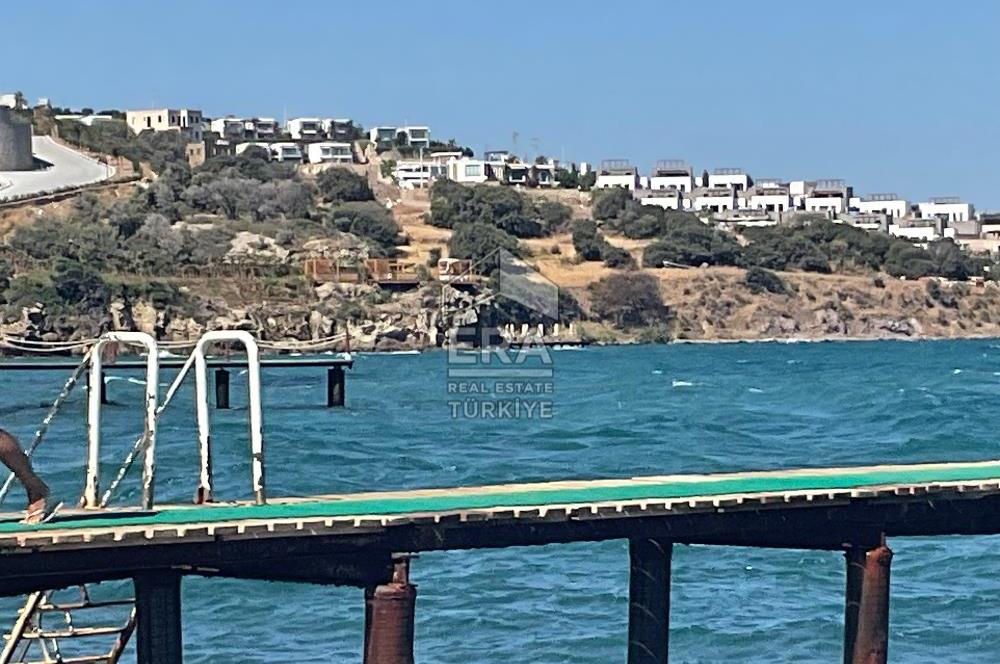 YALIKAVAK GÜMÜŞLÜK  ARASINDA DENİZ MANZARALI SATILIK DUBLEKS DAİRE