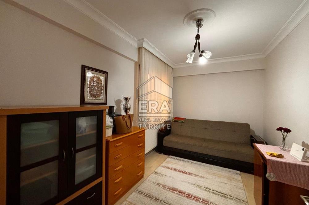 Küçük Çiğli Mahallesi'nde 3+1 Satılık Daire