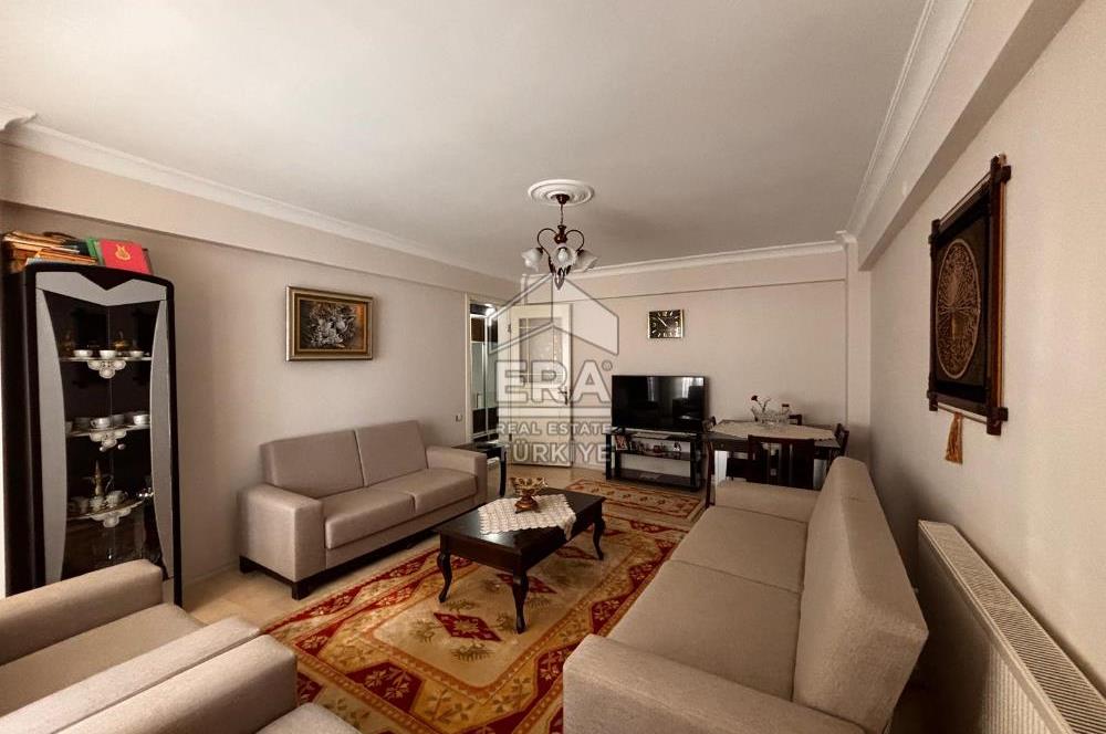 Küçük Çiğli Mahallesi'nde 3+1 Satılık Daire
