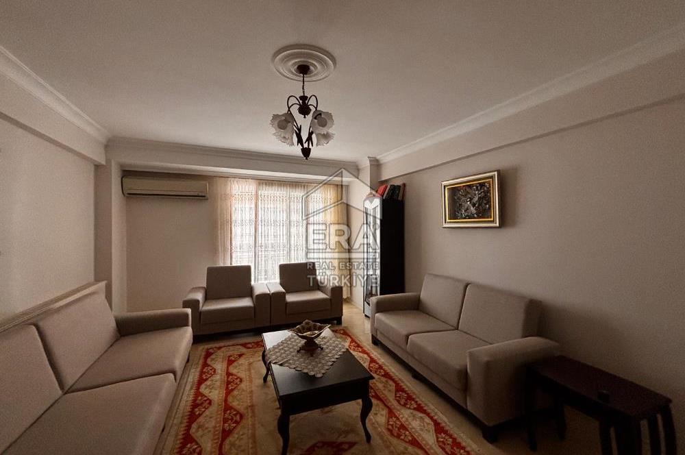 Küçük Çiğli Mahallesi'nde 3+1 Satılık Daire