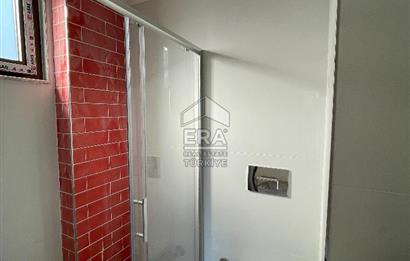 Satılık Sapanca Göl Kenarında 5+2 Brüt 410 m2 Tripleks Villa