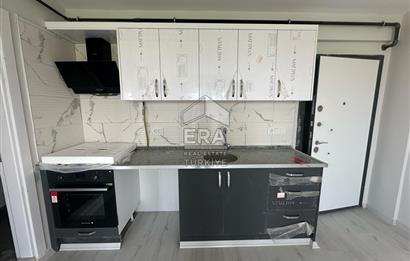 Seyrek Havuzlu Site İçinde Satılık Büyük 2+1 Daire