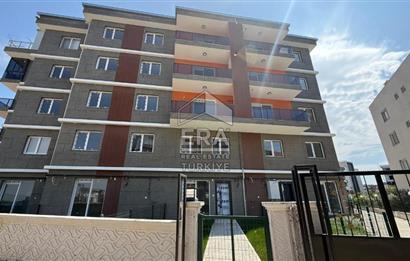 Seyrek Havuzlu Site İçinde Satılık Büyük 2+1 Daire