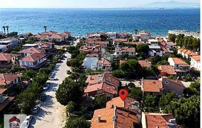 Yenifoça Satılık Kış Bahçeli 3+1 Dubleks Villa