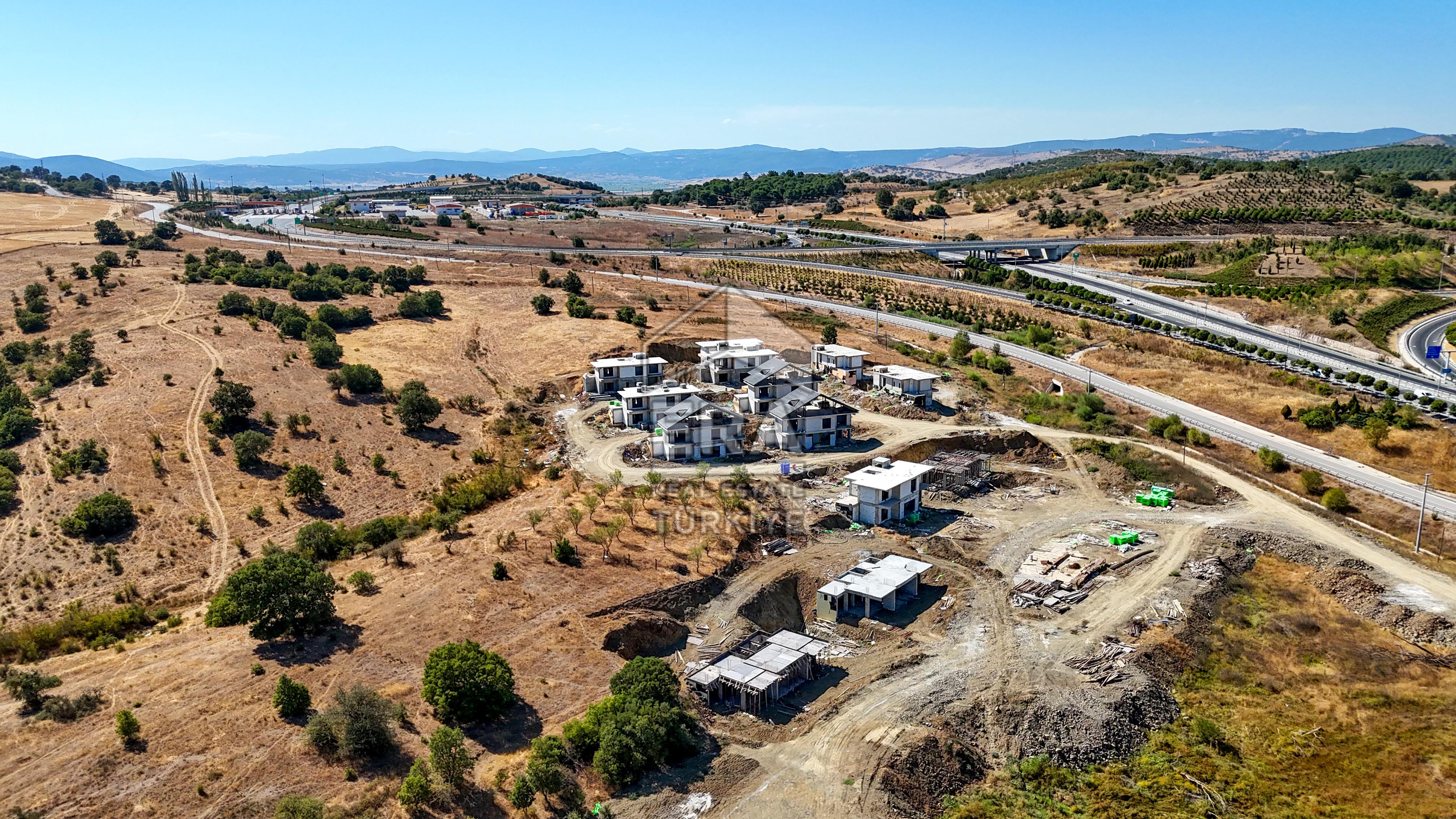 ERA SÖZ DEN BALIKESİR NAİPLİ DE SATILIK 4+1 VİLLA