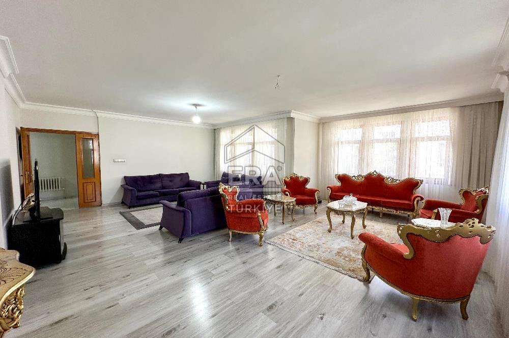 BALIKESİR ALTIEYLÜL BAHÇELİEVLER MAHALLESİNDE SATILIK 3+1 DAİRE