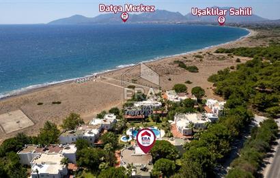 Datça Zarbun Sitesinde Denize Sıfır, Havuzlu 2+1 Satılık Villa